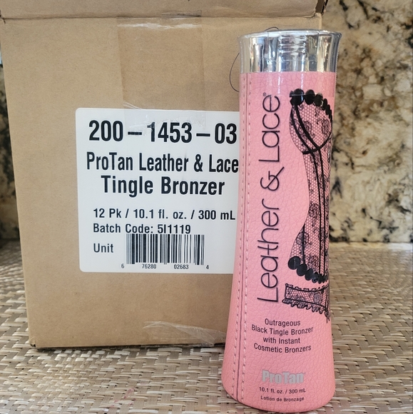 Leather and Lace Black Tingle Bronzer 10.1 oz - Picture 2 of 2